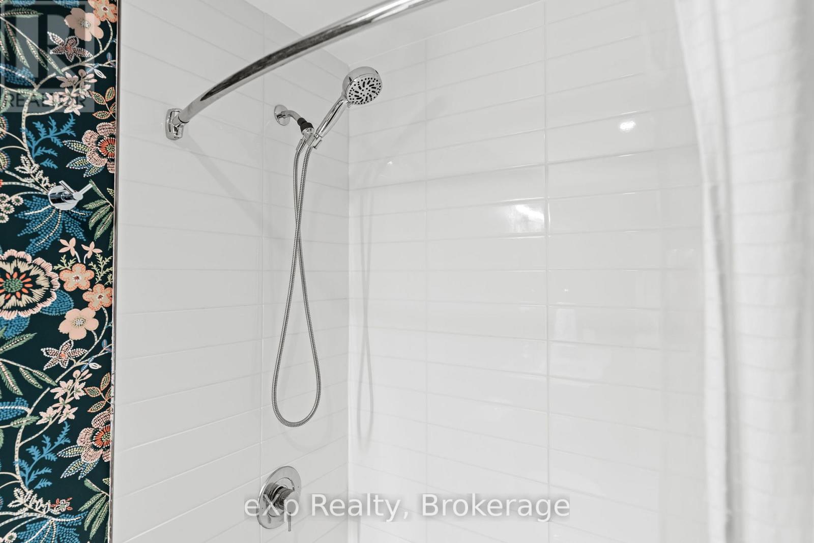 305 - 525 New Dundee Road, Kitchener, Ontario N2P 0K8 - Photo 22 - X12662630