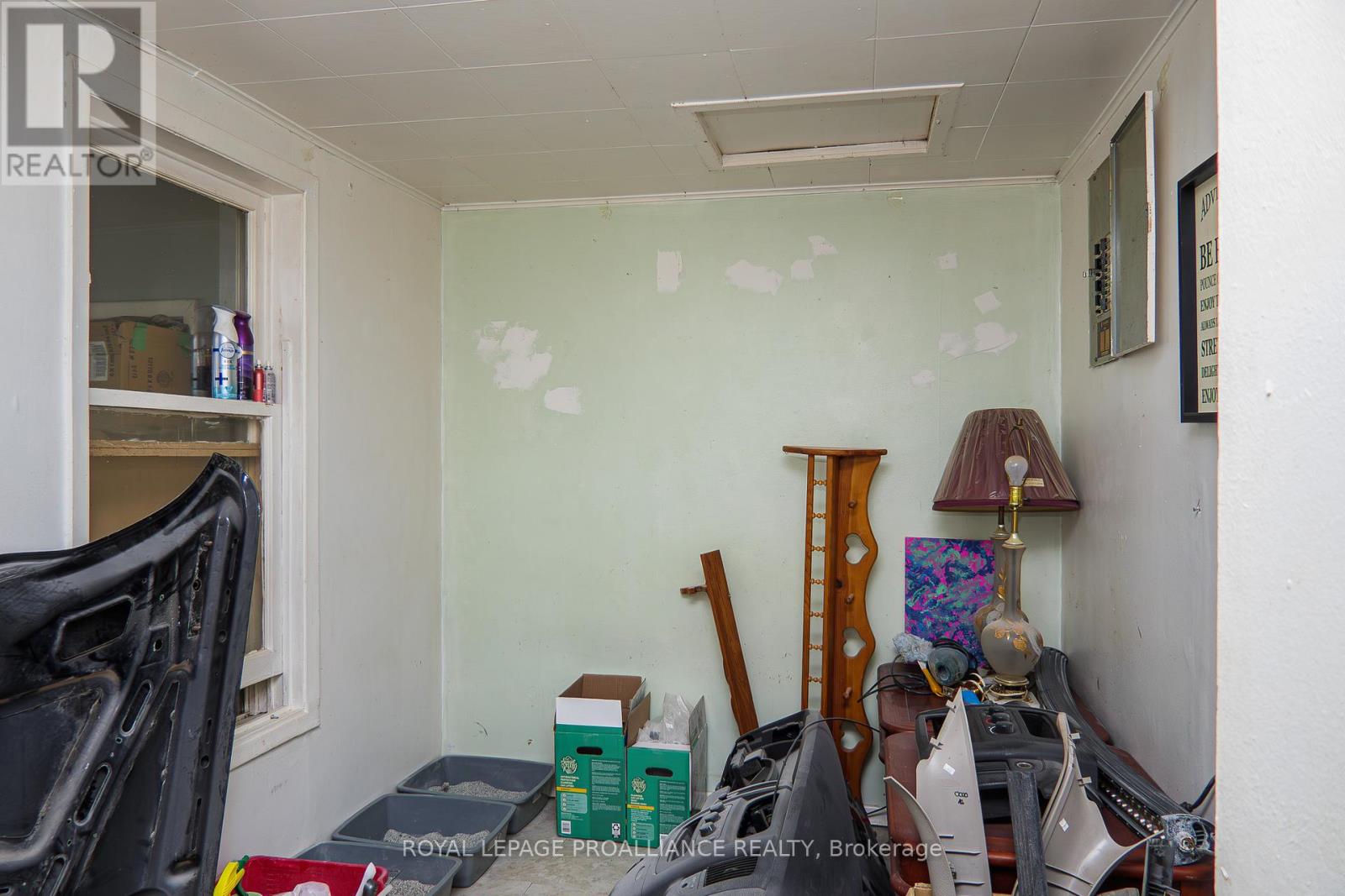 166 West Street, Quinte West, Ontario  K8V 2M7 - Photo 8 - X12662610