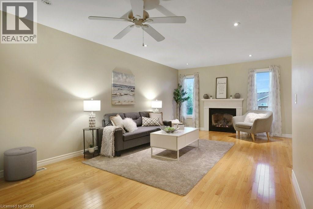 142 Gracehill Crescent, Freelton, Ontario  L8B 1A5 - Photo 8 - 40778334