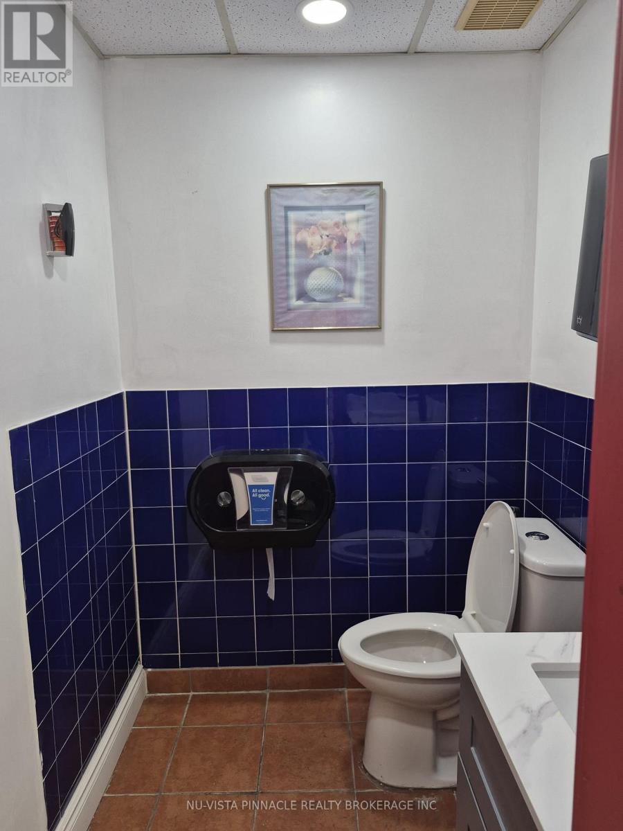 11 Front Street E, Strathroy-Caradoc (Nw), Ontario  N7G 1Y4 - Photo 13 - X12662650