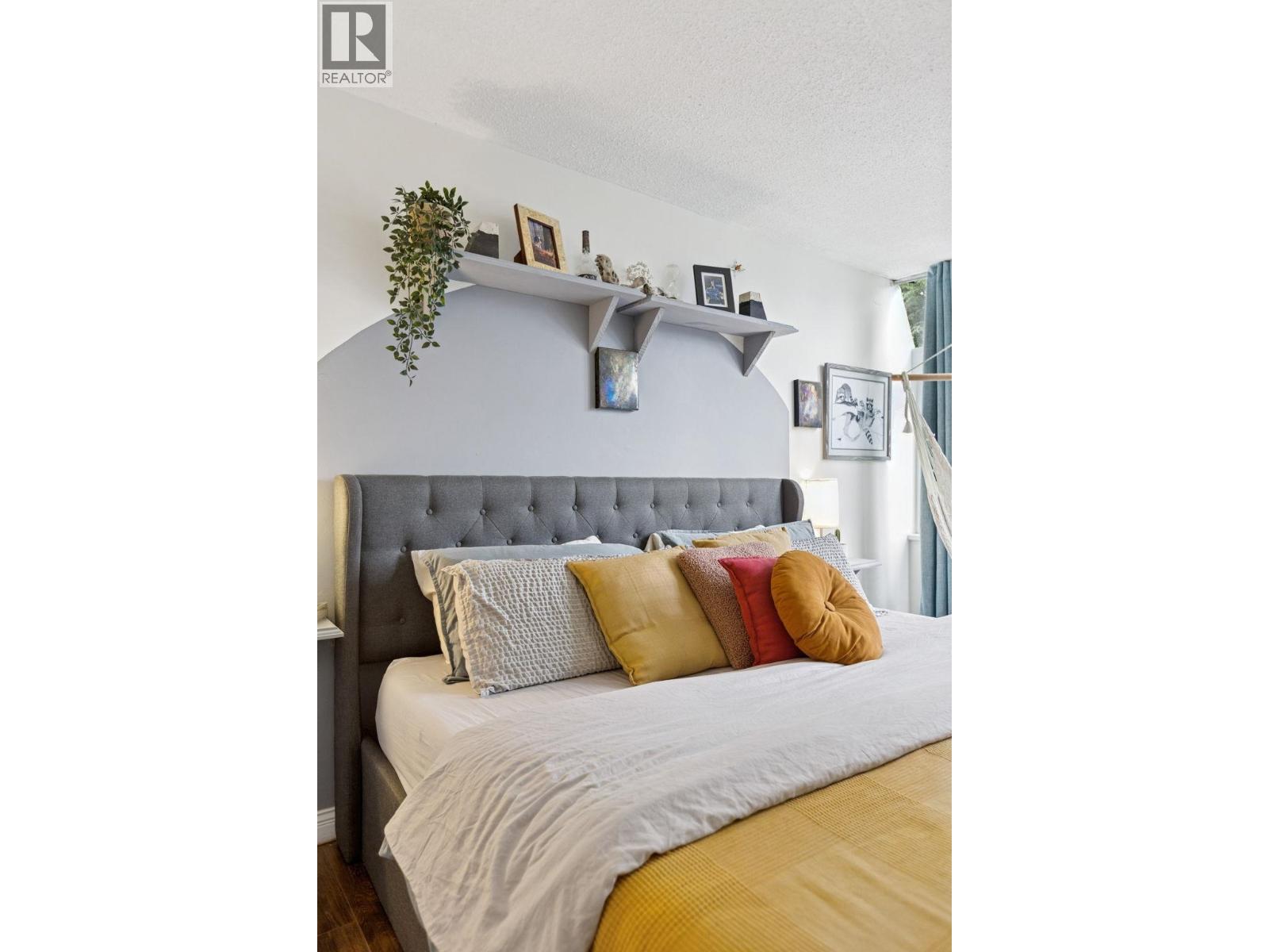 302 146 E 18th Street, North Vancouver, British Columbia  V7L 2X5 - Photo 15 - R3075698