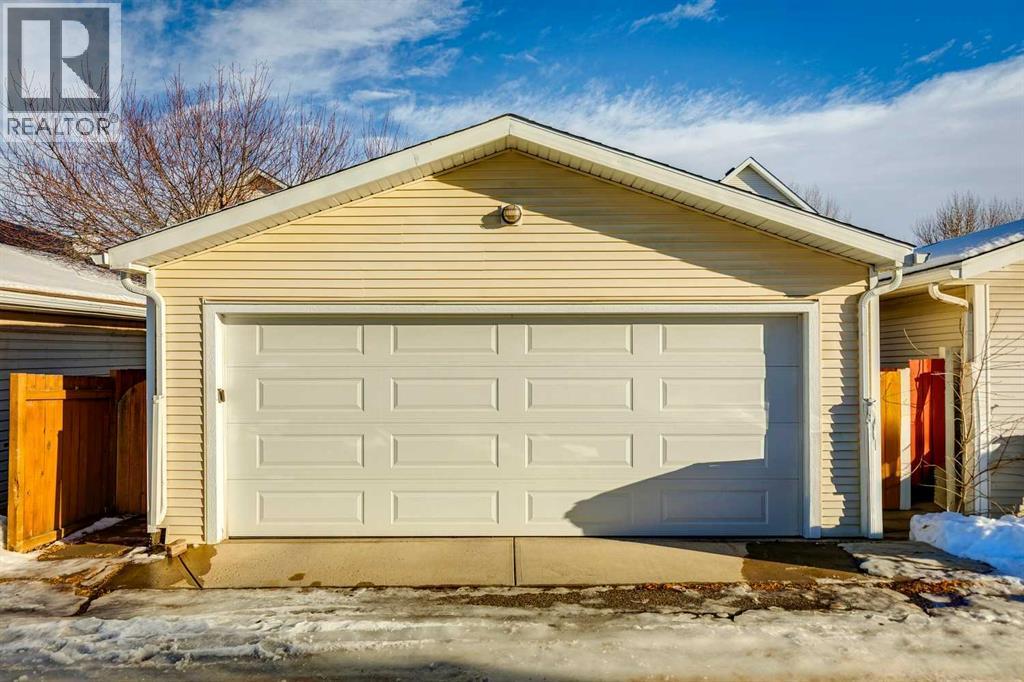 31 Prestwick Grove Se, Calgary, Alberta  T2Z 3L6 - Photo 36 - A2275386