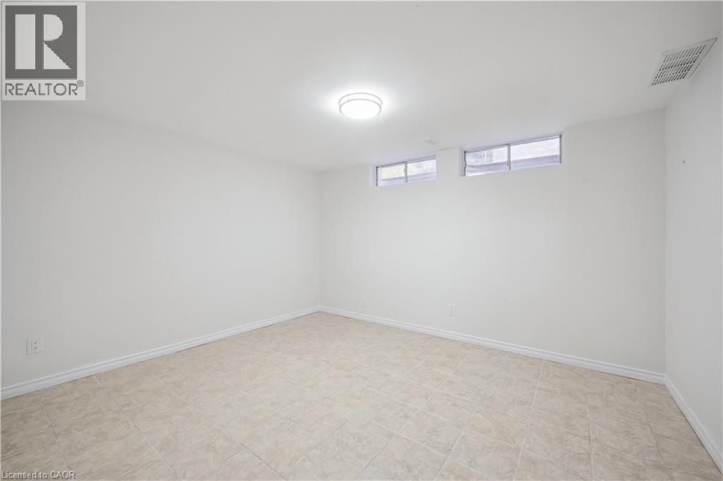 179 Traynor Avenue, Kitchener, Ontario  N2C 1W4 - Photo 22 - 40795841