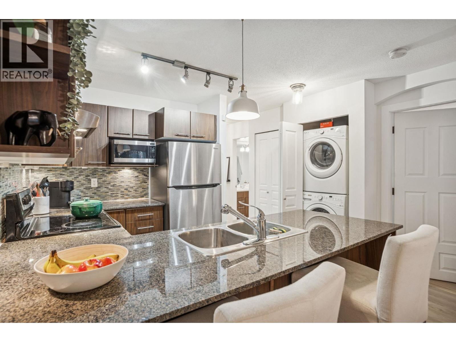 111 4728 Brentwood Drive, Burnaby, British Columbia  V5C 0G2 - Photo 5 - R3075746