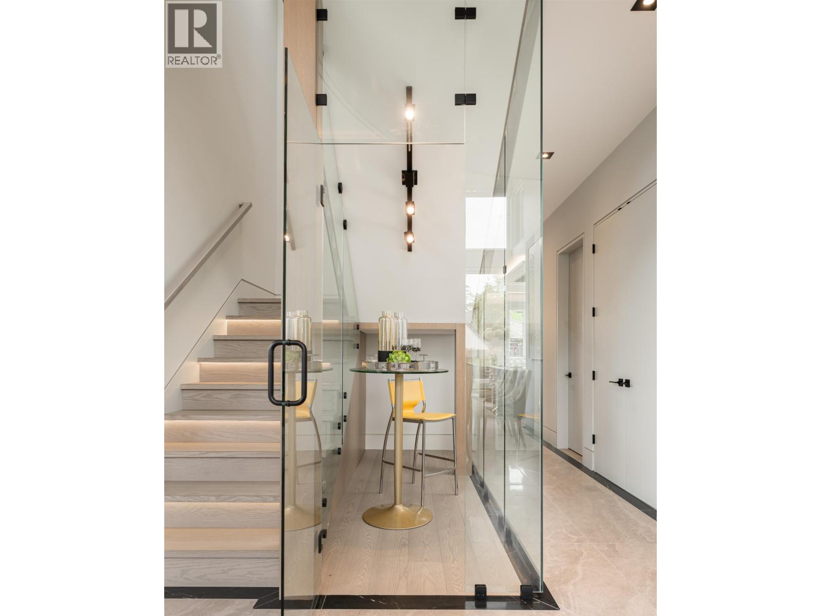 6571 Whiteoak Drive, Richmond, British Columbia  V7E 4Z7 - Photo 24 - R3075768