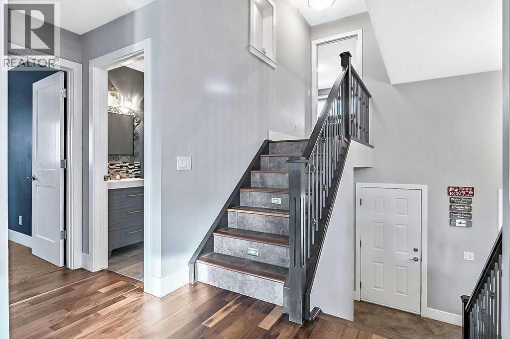 605 Sunrise Close, Diamond Valley, Alberta  T0L 2A0 - Photo 25 - A2276075