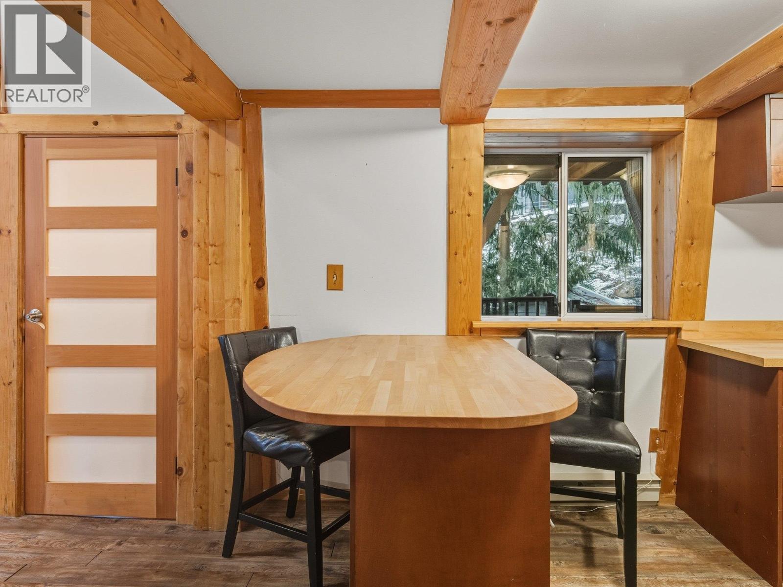 9539 Emerald Drive, Whistler, British Columbia  V8E 0G5 - Photo 5 - R3061225