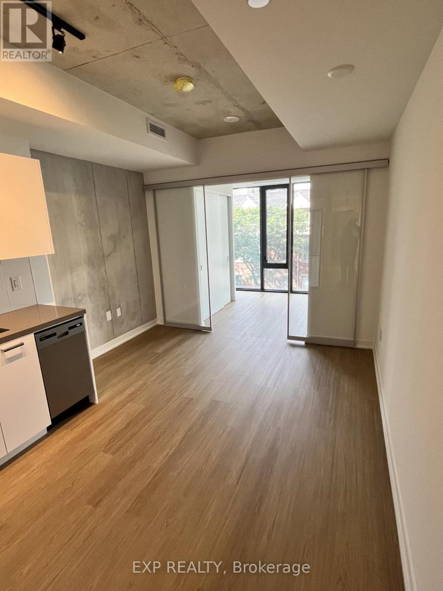 221 - 195 Mccaul Street, Toronto, Ontario  M5T 0E5 - Photo 5 - C12662606