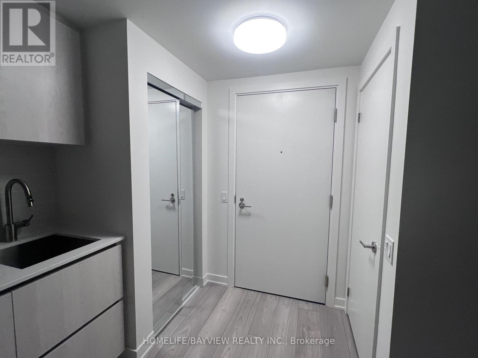 1108n - 120 Broadway Avenue, Toronto, Ontario  M4P 1V7 - Photo 3 - C12662612