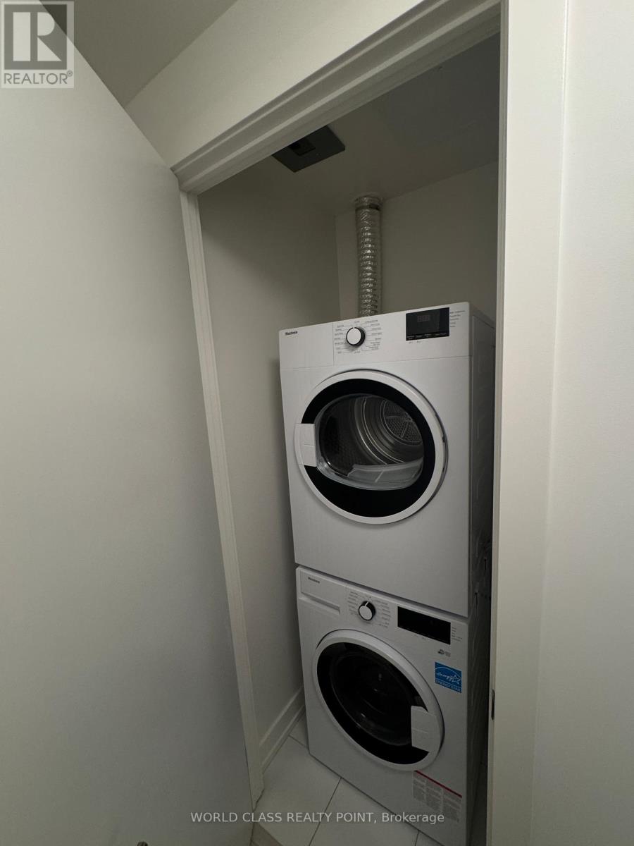 313 - 120 Broadway Avenue, Toronto (Mount Pleasant West), Ontario  M4P 0E9 - Photo 11 - C12662710