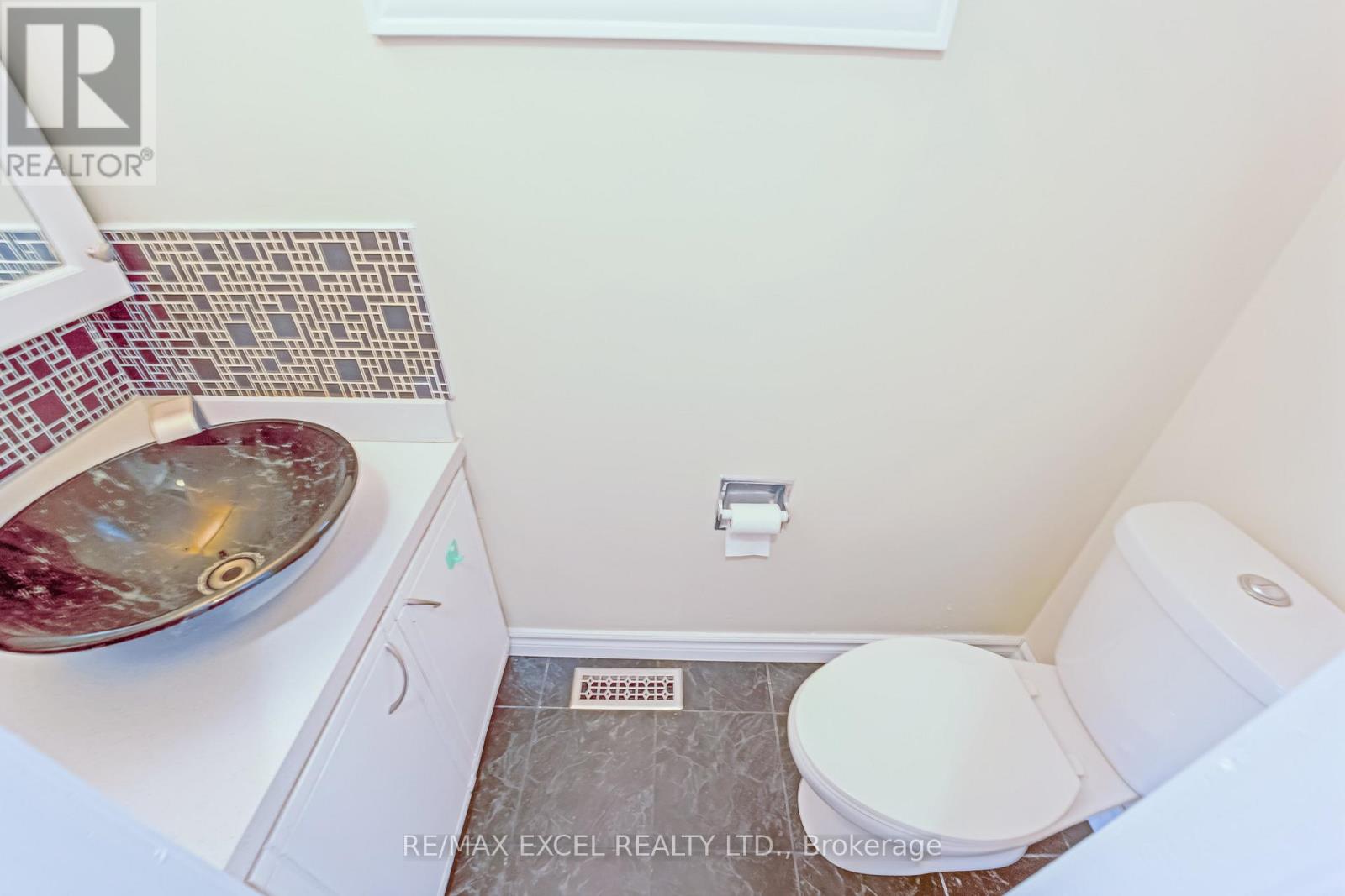 47 Jacob Fisher Drive, Toronto, Ontario  M1B 4K4 - Photo 13 - E12662642