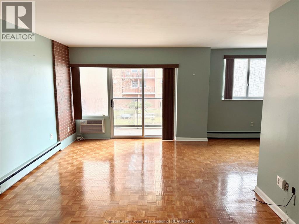 1805 Riverside Drive West Unit# 203, Windsor, Ontario  N9B 1A6 - Photo 9 - 26000174