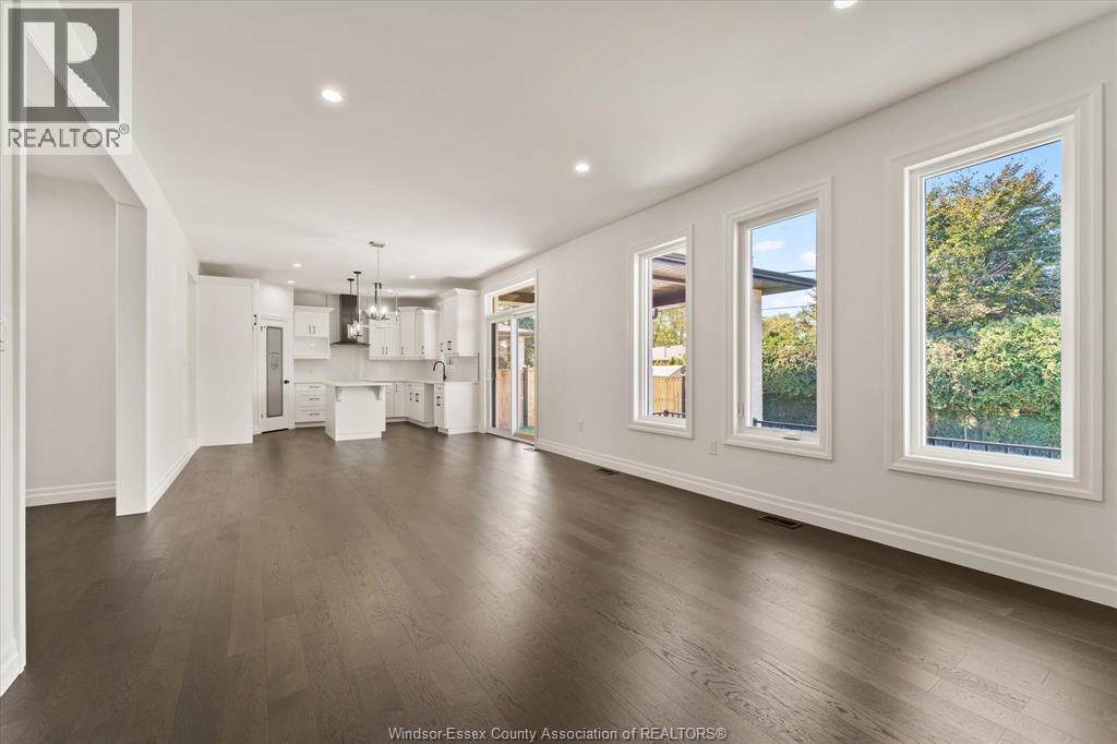 2469 Partington Avenue, Windsor, Ontario  N9E 0A9 - Photo 12 - 26000168