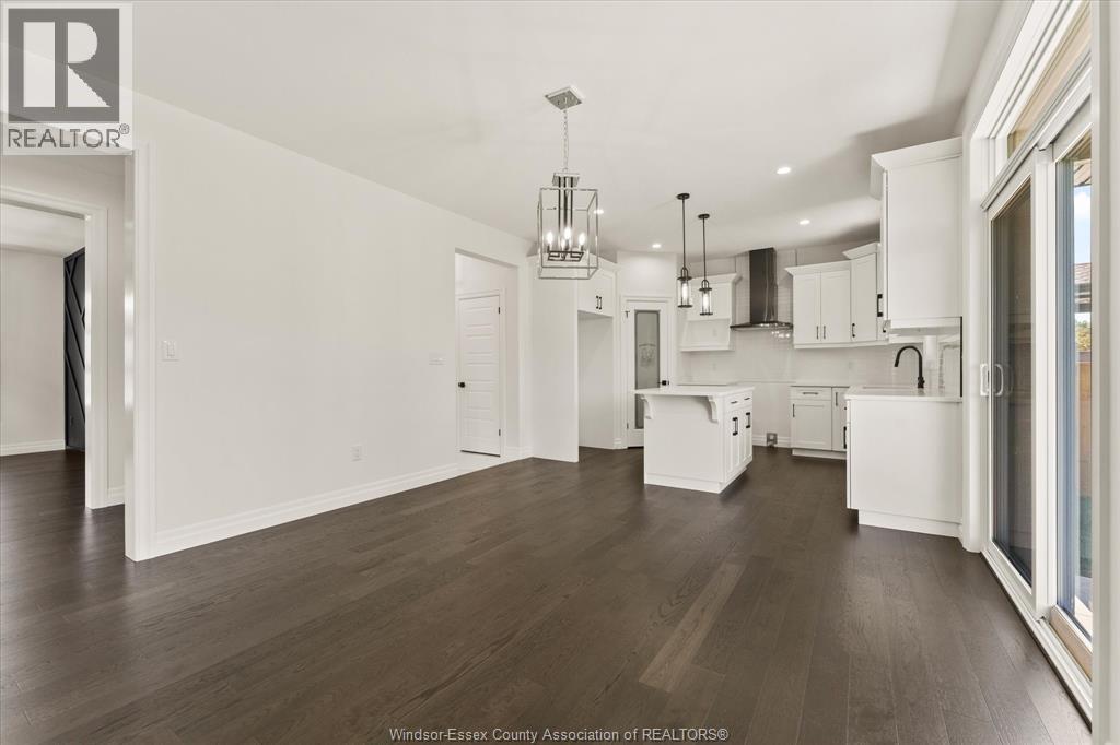 2469 Partington Avenue, Windsor, Ontario  N9E 0A9 - Photo 13 - 26000168