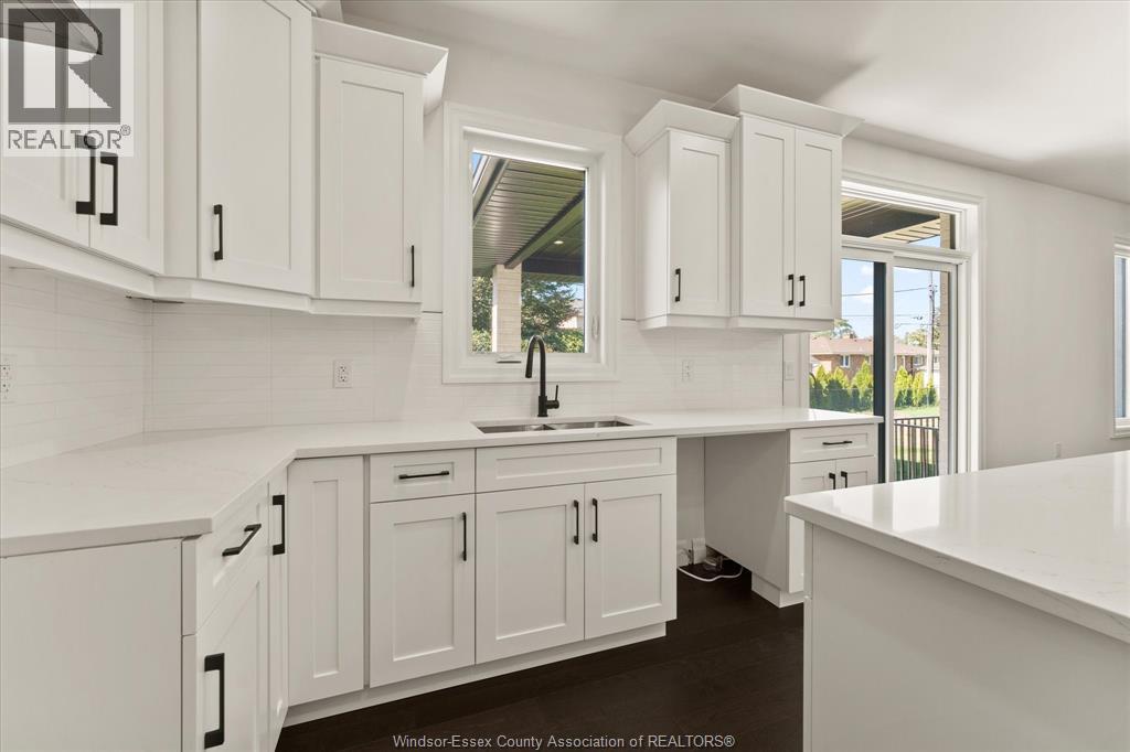 2469 Partington Avenue, Windsor, Ontario  N9E 0A9 - Photo 17 - 26000168