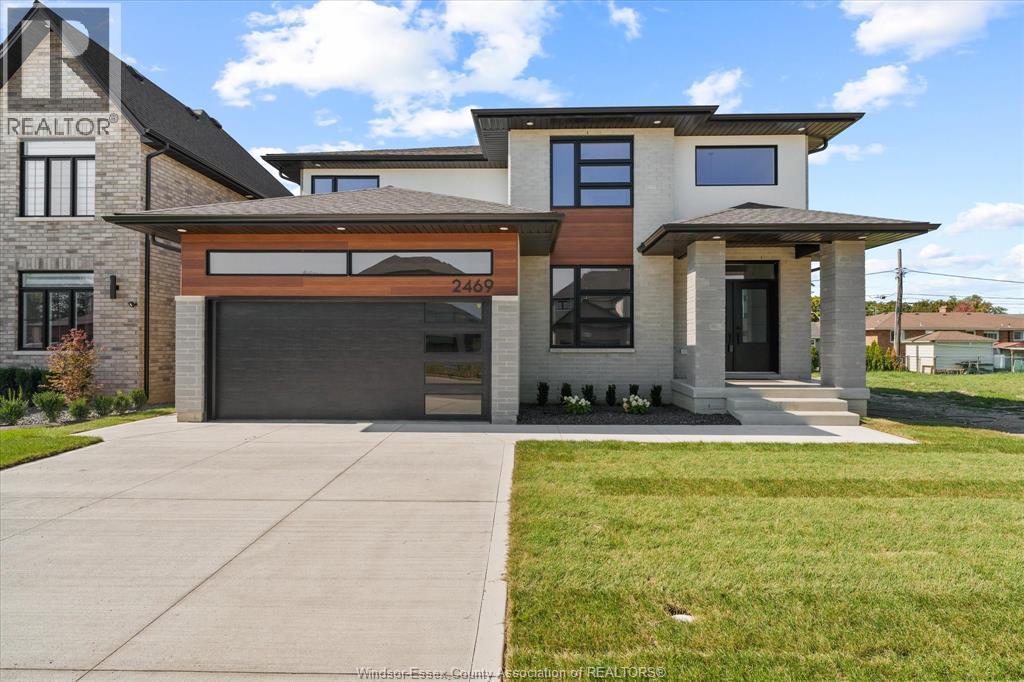 2469 Partington Avenue, Windsor, Ontario  N9E 0A9 - Photo 2 - 26000168