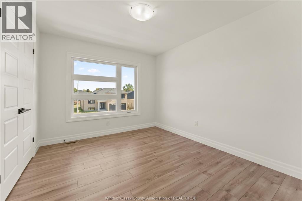 2469 Partington Avenue, Windsor, Ontario  N9E 0A9 - Photo 23 - 26000168