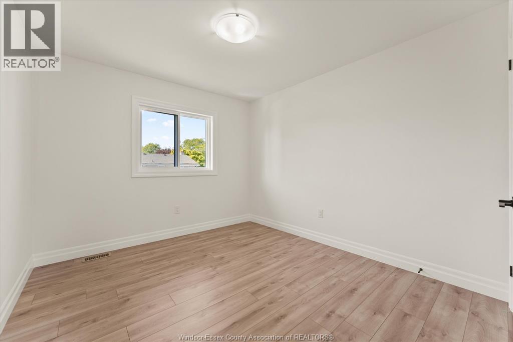 2469 Partington Avenue, Windsor, Ontario  N9E 0A9 - Photo 24 - 26000168