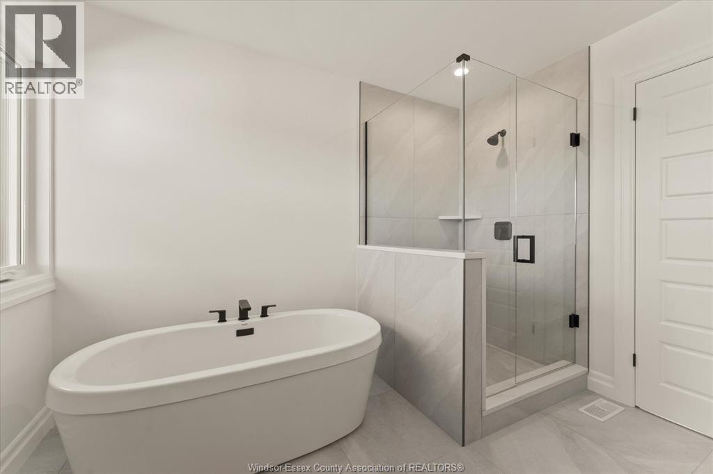 2469 Partington Avenue, Windsor, Ontario  N9E 0A9 - Photo 30 - 26000168