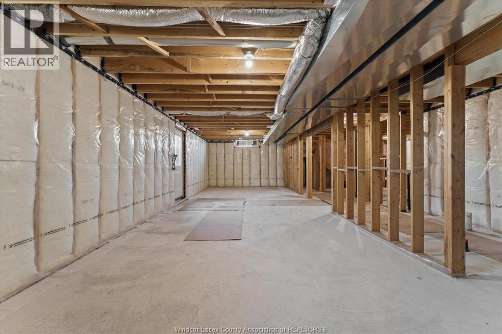 2469 Partington Avenue, Windsor, Ontario  N9E 0A9 - Photo 34 - 26000168