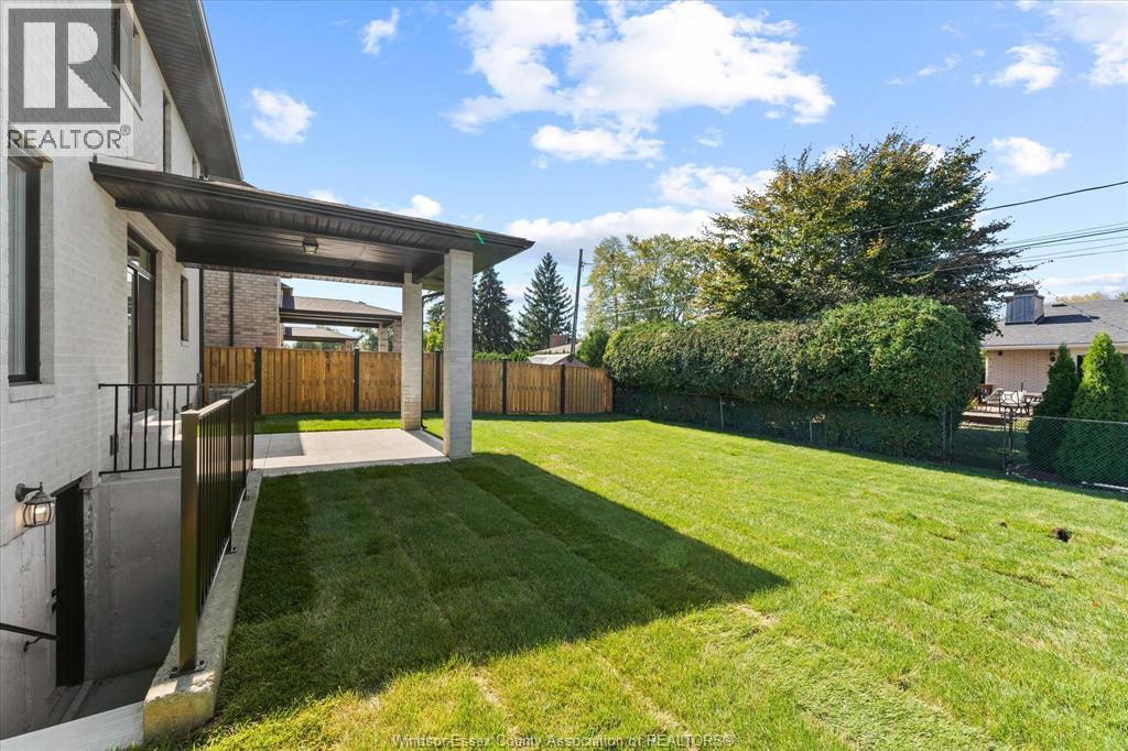 2469 Partington Avenue, Windsor, Ontario  N9E 0A9 - Photo 37 - 26000168