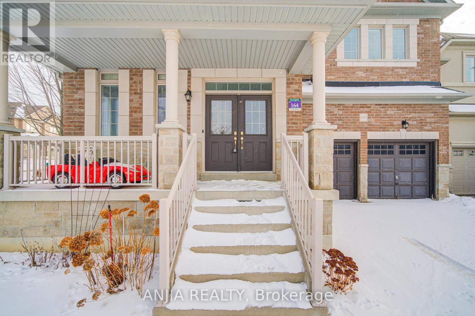 1137 Quick Street, Newmarket, Ontario  L3X 0A6 - Photo 3 - N12662594