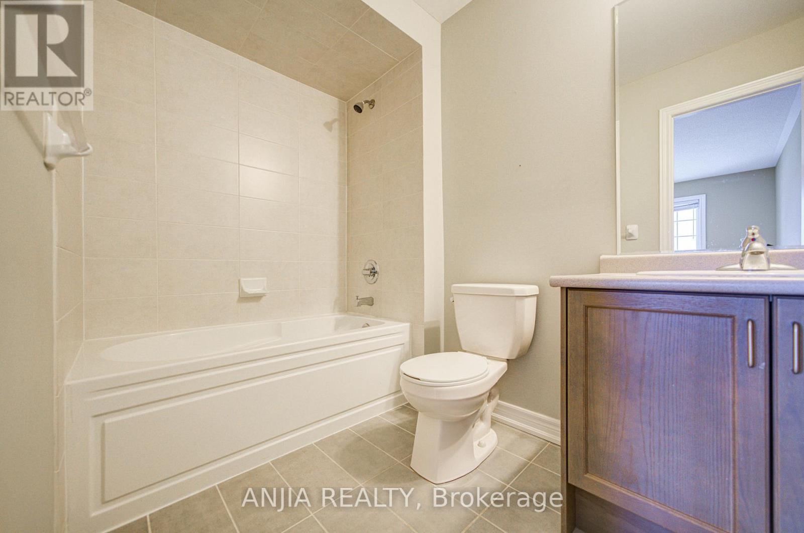 1137 Quick Street, Newmarket, Ontario  L3X 0A6 - Photo 39 - N12662594