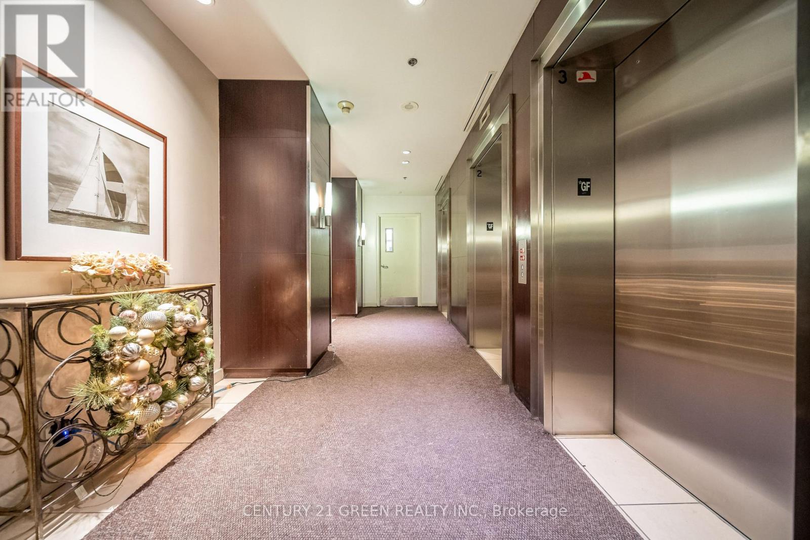 3002 - 36 Lee Centre Drive, Toronto, Ontario  M1H 3K2 - Photo 8 - E12662718