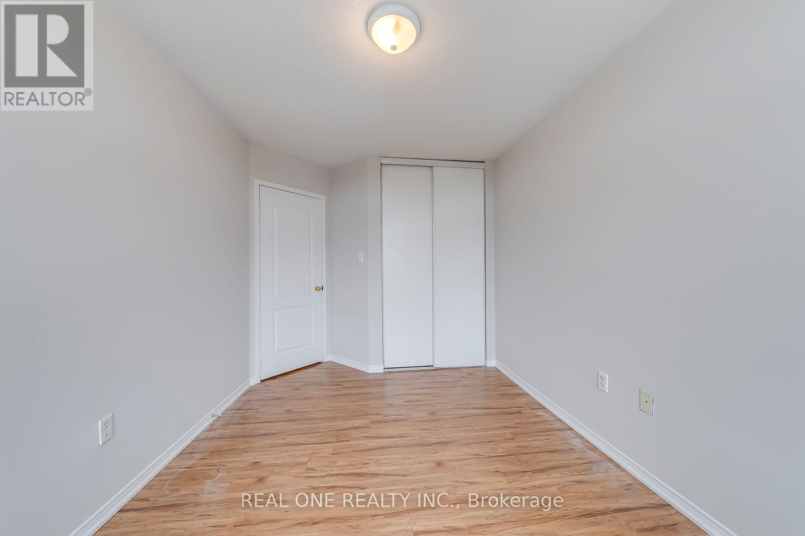 Upper - 24 Coast Avenue, Vaughan, Ontario  L6A 3Y1 - Photo 34 - N12455995