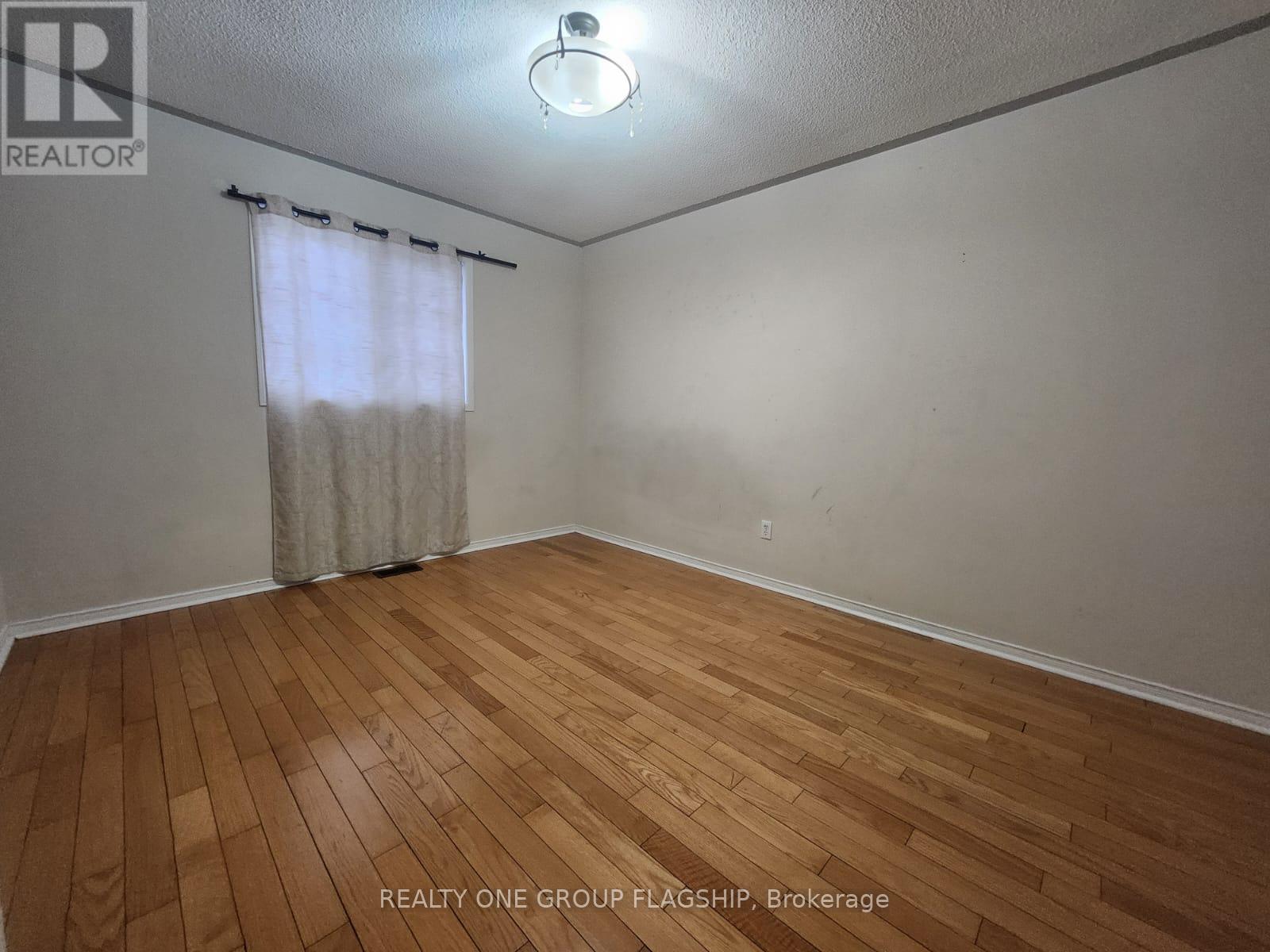 3 Cedarvalley Boulevard, Brampton, Ontario  L7A 1N7 - Photo 15 - W12578560