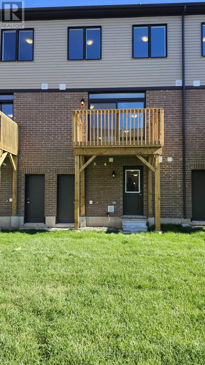 3 Hine Road, Brantford, Ontario  N3T 0W5 - Photo 29 - X12653232