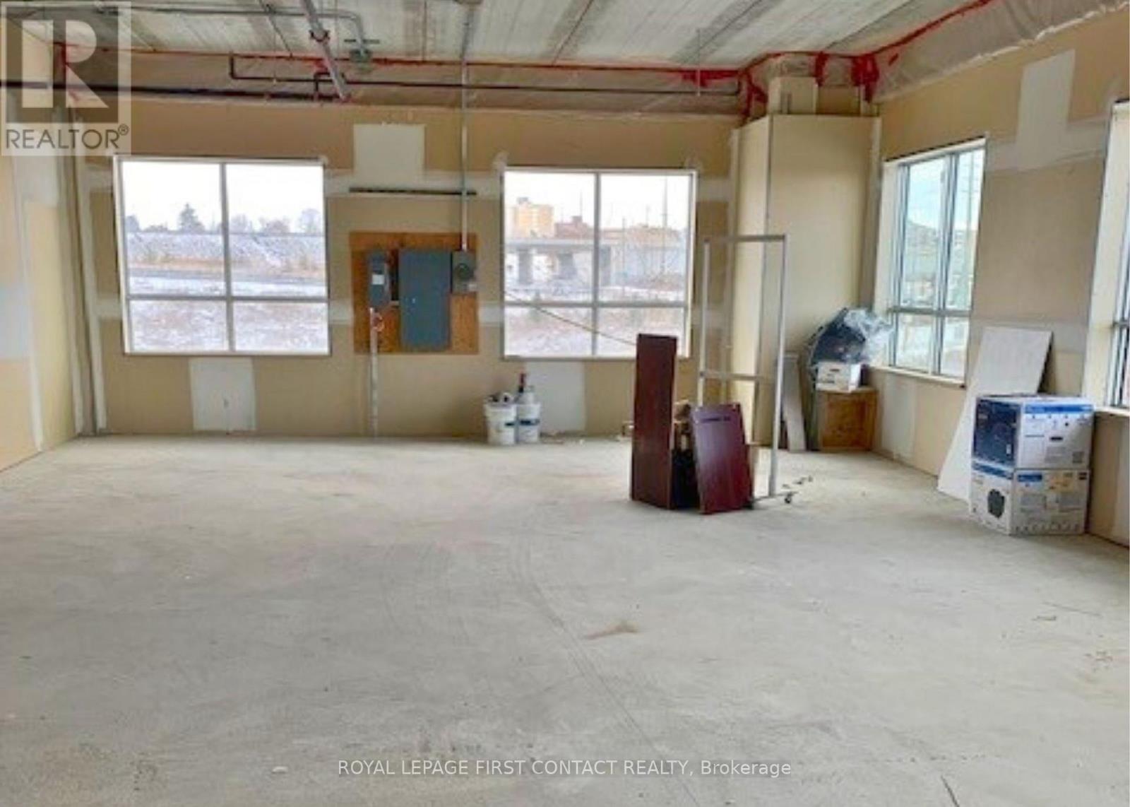 401a - 11 Lakeside Terrace, Barrie, Ontario  L4M 0H9 - Photo 5 - S12662604