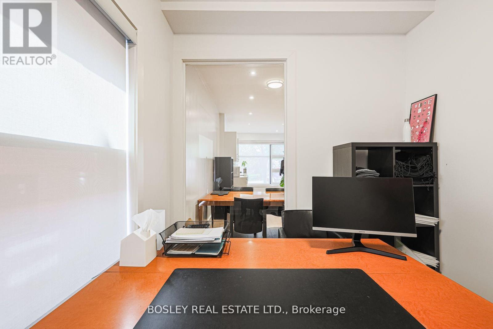 Main Floor - 973 Dovercourt Road, Toronto, Ontario  M6H 2X6 - Photo 11 - W12662580