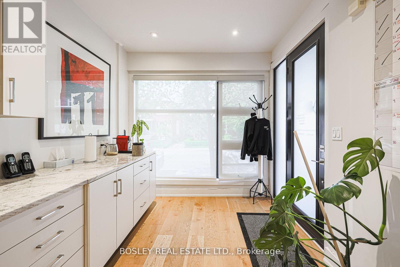 Main Floor - 973 Dovercourt Road, Toronto, Ontario  M6H 2X6 - Photo 29 - W12662580