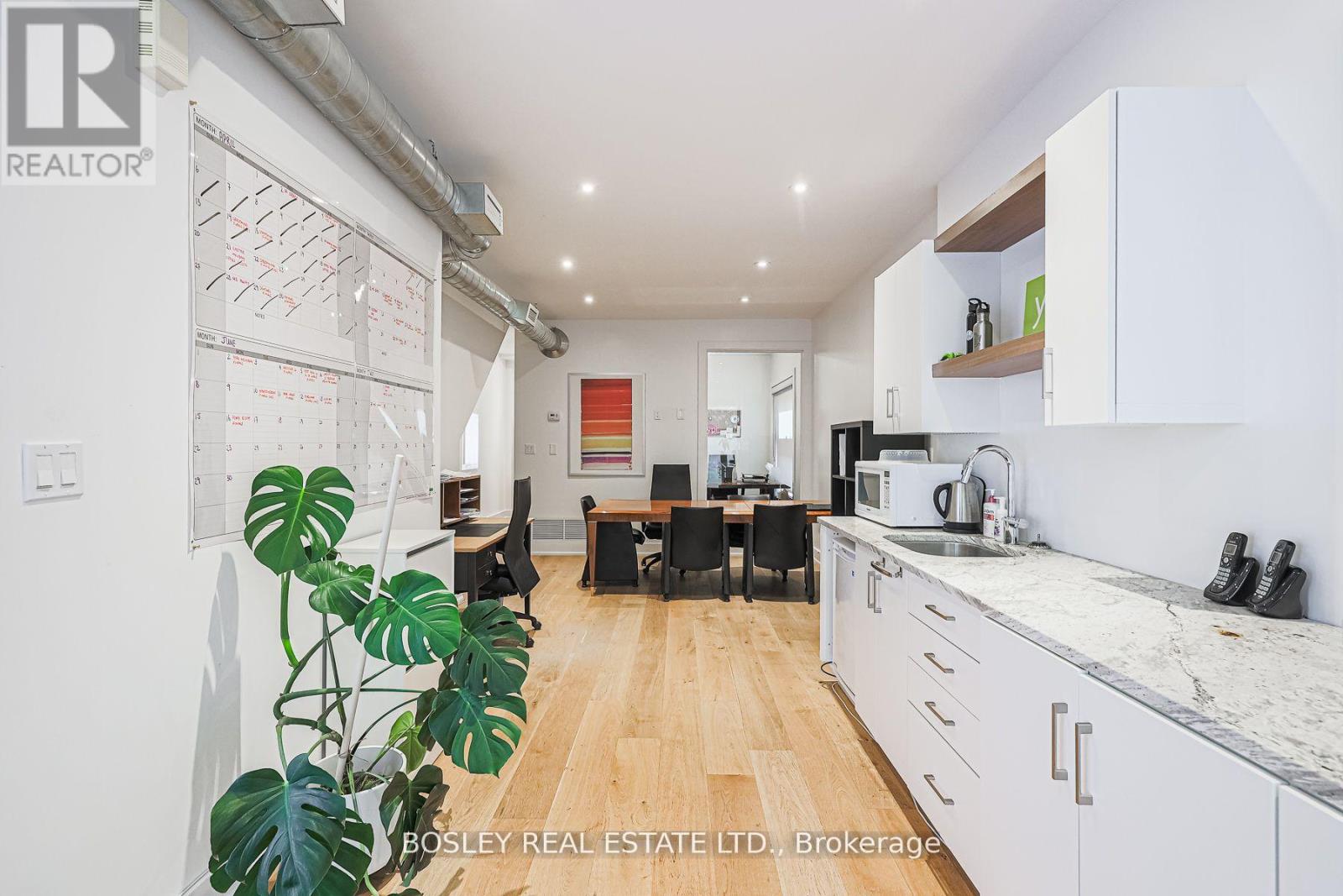 Main Floor - 973 Dovercourt Road, Toronto, Ontario  M6H 2X6 - Photo 3 - W12662580