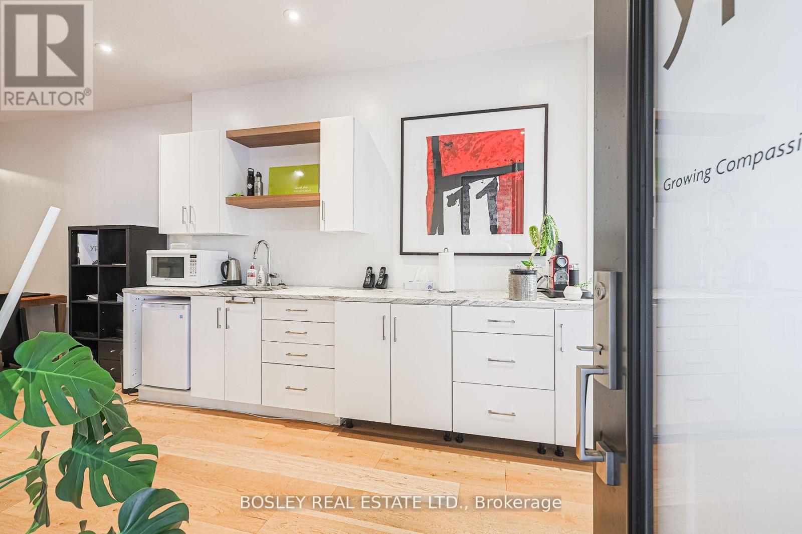 Main Floor - 973 Dovercourt Road, Toronto, Ontario  M6H 2X6 - Photo 31 - W12662580