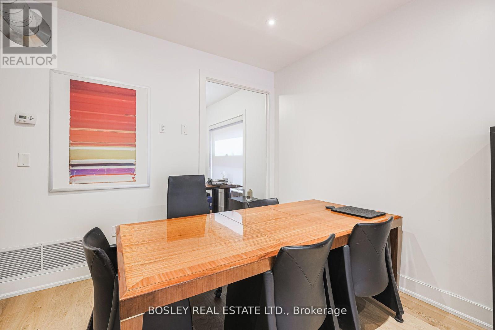 Main Floor - 973 Dovercourt Road, Toronto, Ontario  M6H 2X6 - Photo 7 - W12662580