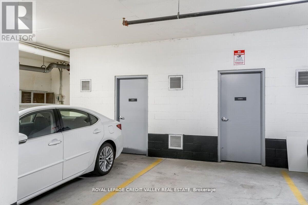 09 - 670 Atwater Avenue, Mississauga, Ontario  L5G 4K7 - Photo 21 - W12662590