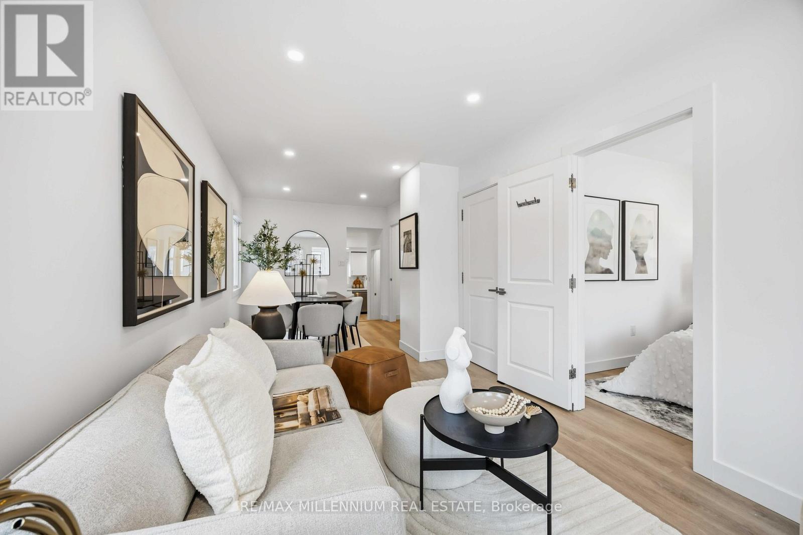 122 Twenty Second Street, Toronto, Ontario  M8V 3M4 - Photo 11 - W12662620