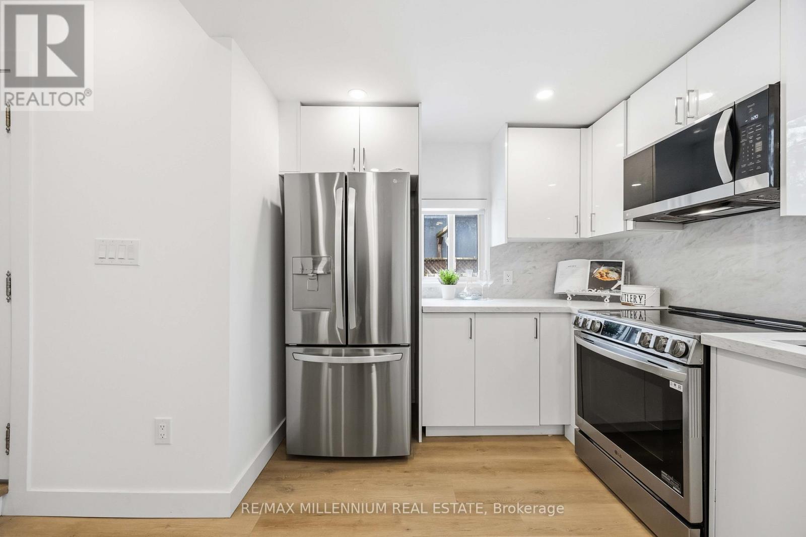 122 Twenty Second Street, Toronto, Ontario  M8V 3M4 - Photo 26 - W12662620