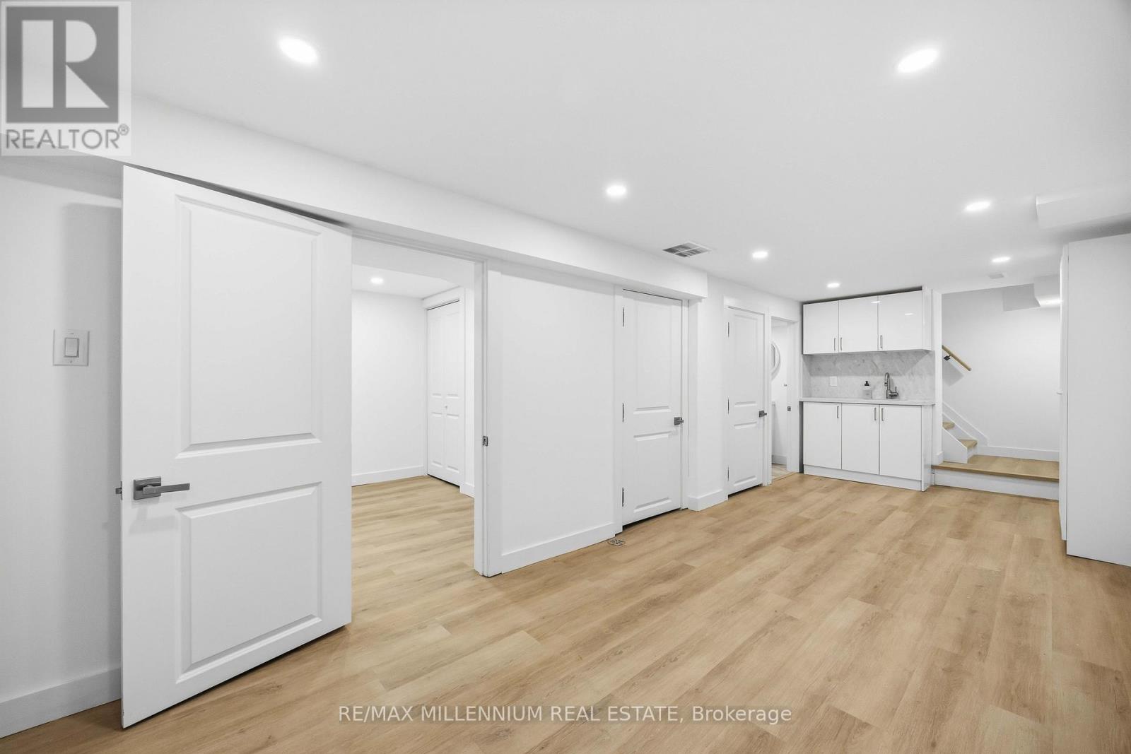 122 Twenty Second Street, Toronto, Ontario  M8V 3M4 - Photo 32 - W12662620