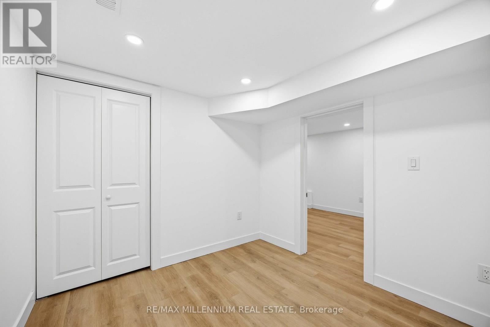 122 Twenty Second Street, Toronto, Ontario  M8V 3M4 - Photo 36 - W12662620