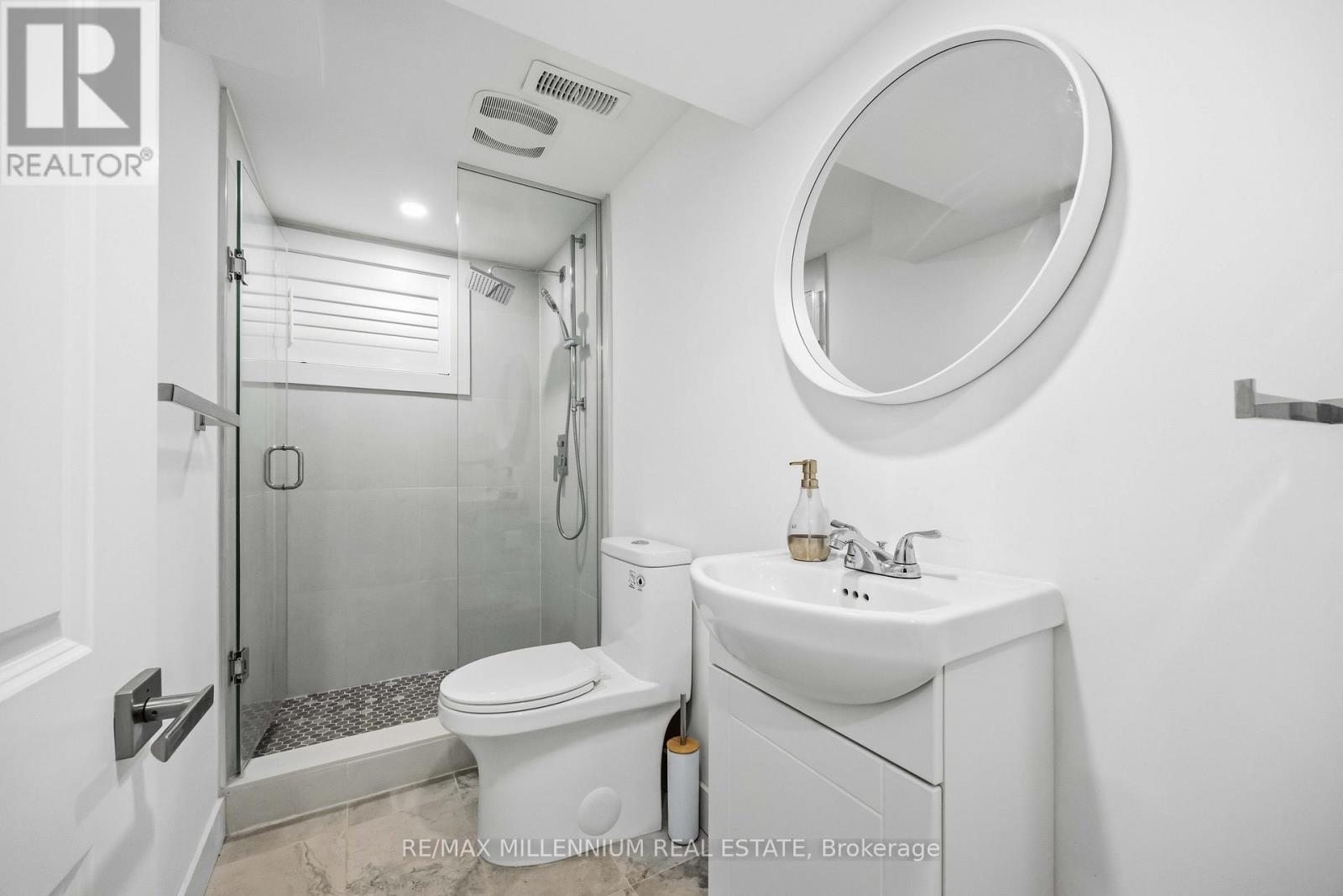 122 Twenty Second Street, Toronto, Ontario  M8V 3M4 - Photo 37 - W12662620