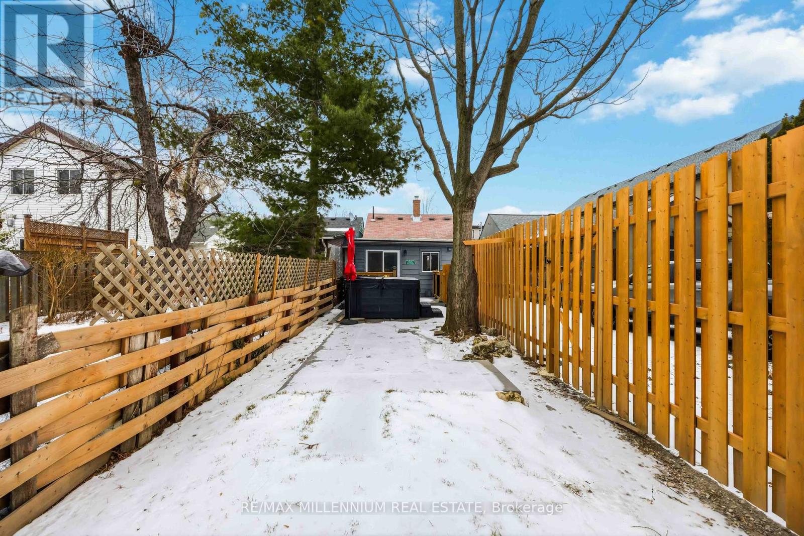 122 Twenty Second Street, Toronto, Ontario  M8V 3M4 - Photo 44 - W12662620