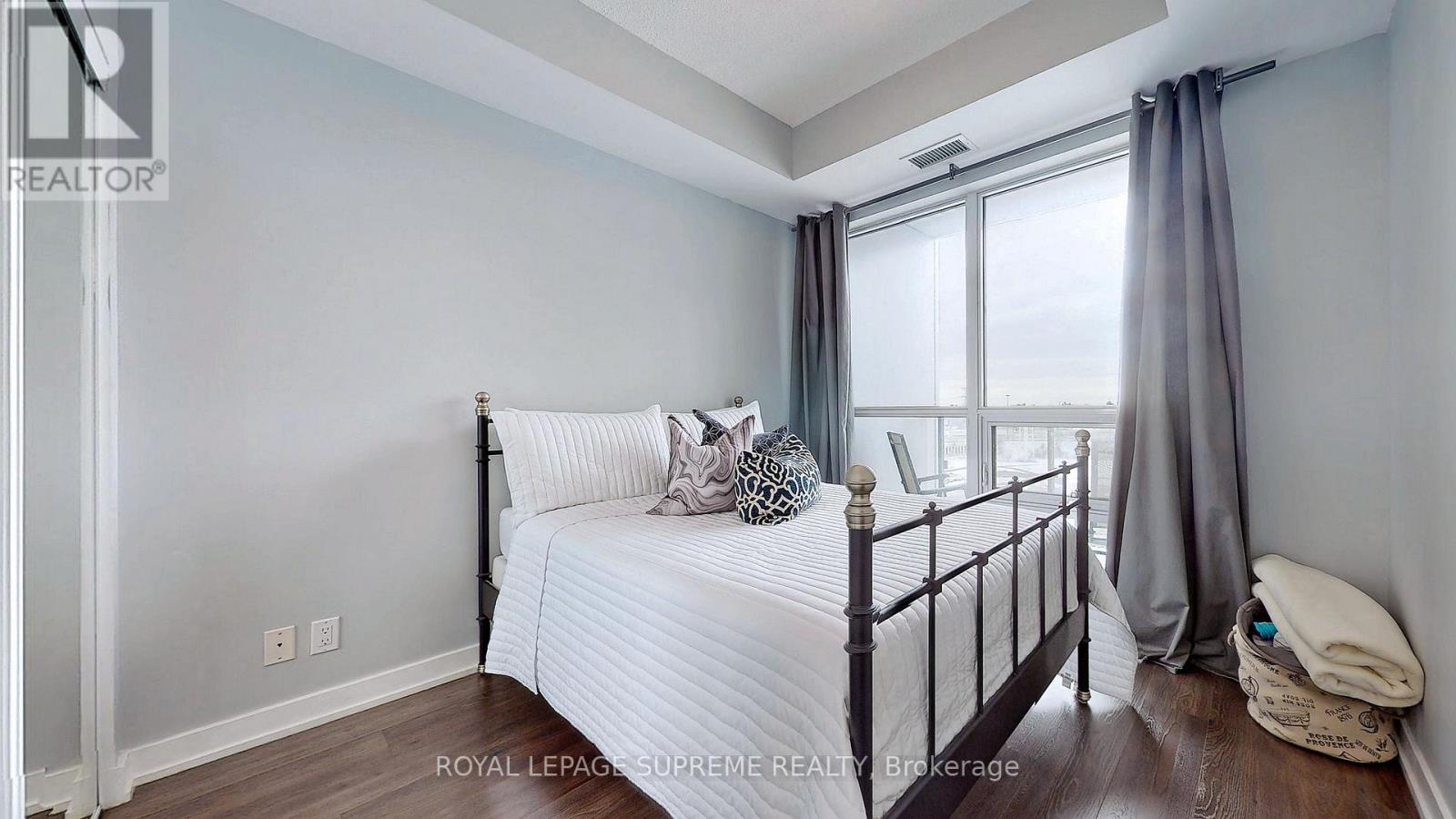 1705 - 2220 Lakeshore Boulevard, Toronto (Mimico), Ontario  M8V 0C1 - Photo 18 - W12662632