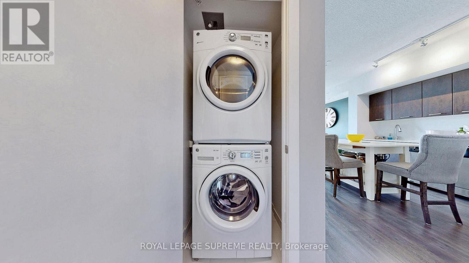 1705 - 2220 Lakeshore Boulevard, Toronto (Mimico), Ontario  M8V 0C1 - Photo 28 - W12662632