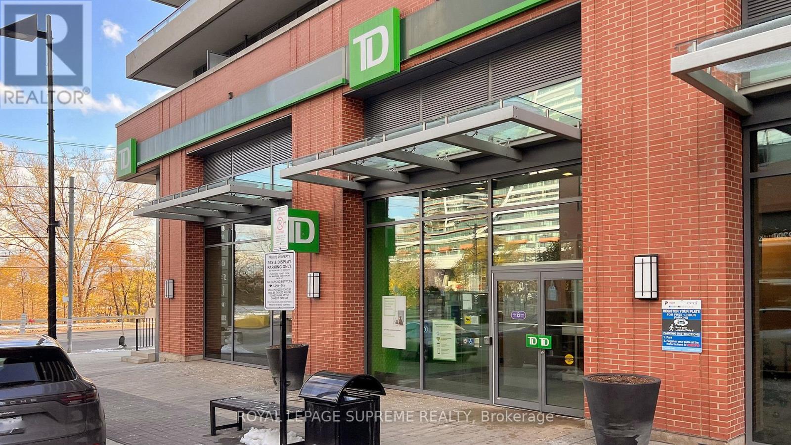 1705 - 2220 Lakeshore Boulevard, Toronto (Mimico), Ontario  M8V 0C1 - Photo 3 - W12662632