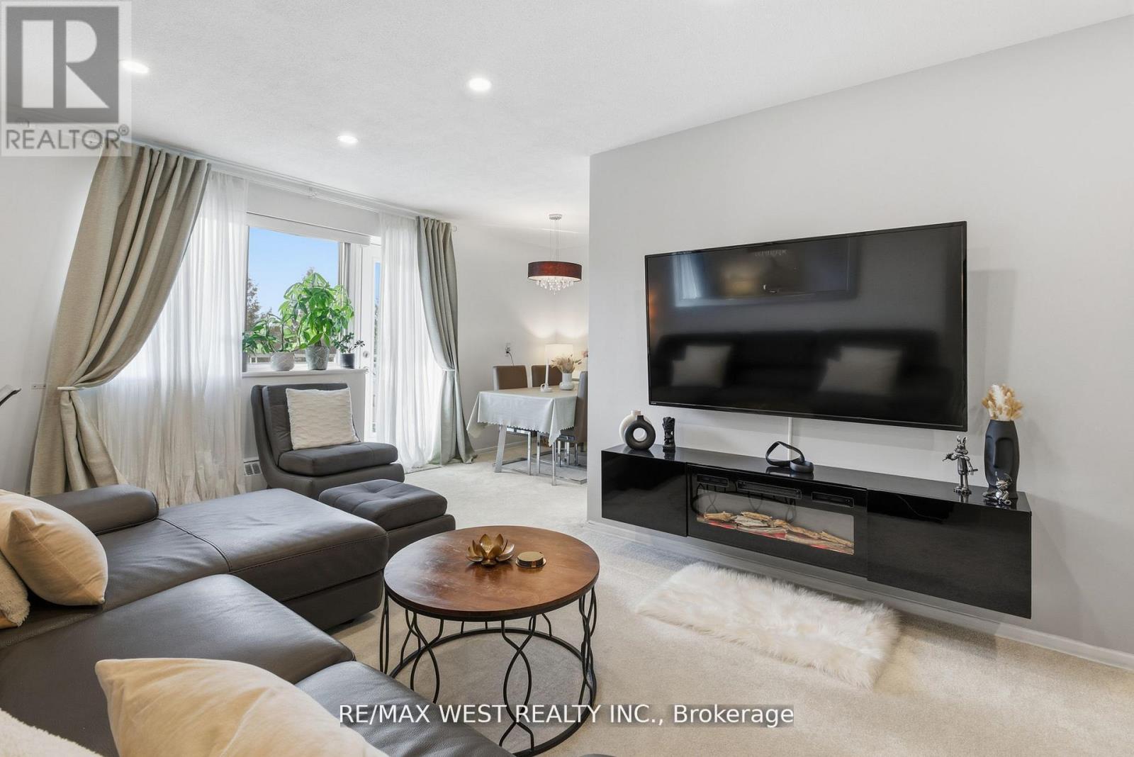 309 - 2485 Woking Crescent, Mississauga, Ontario  L5K 1Z6 - Photo 6 - W12662654