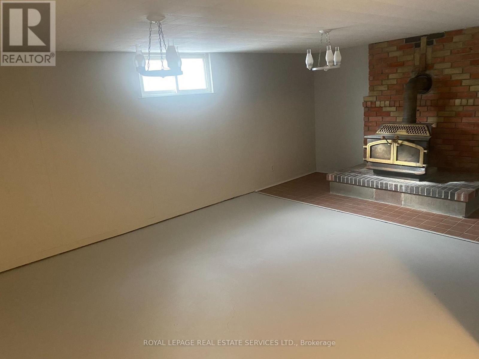 10617 Trafalgar Road, Halton Hills, Ontario  L7G 4S5 - Photo 9 - W12662662