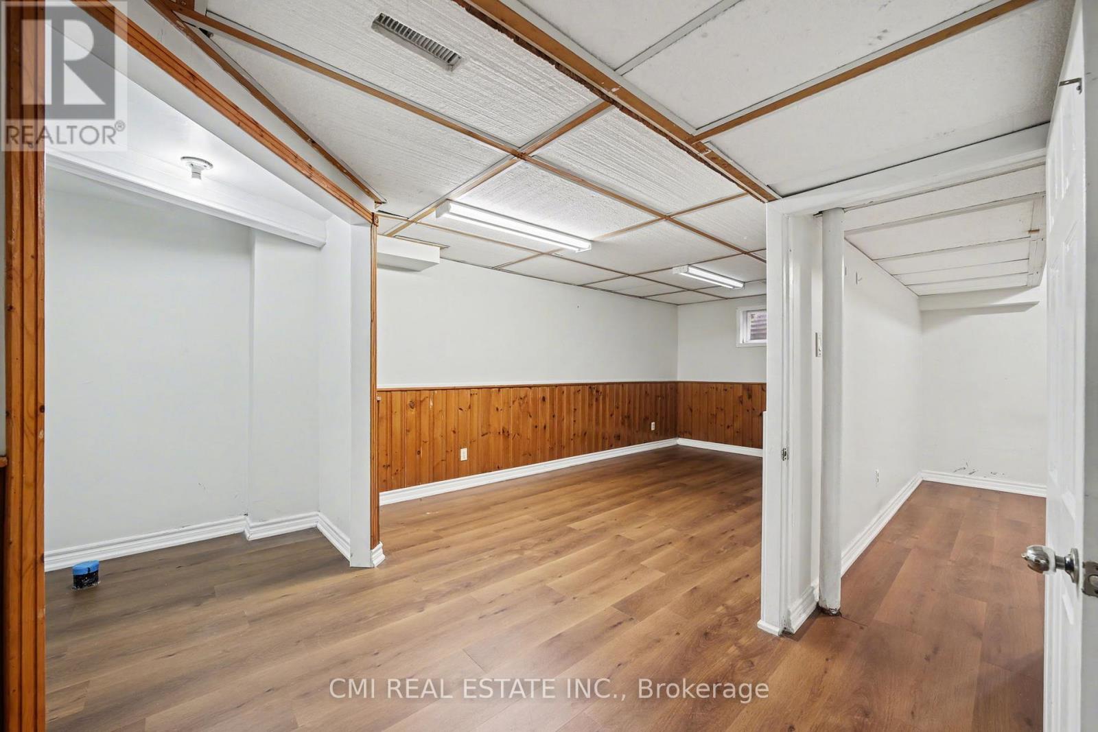 993 Lucerne Crescent, Mississauga, Ontario  L5C 3X6 - Photo 30 - W12662668